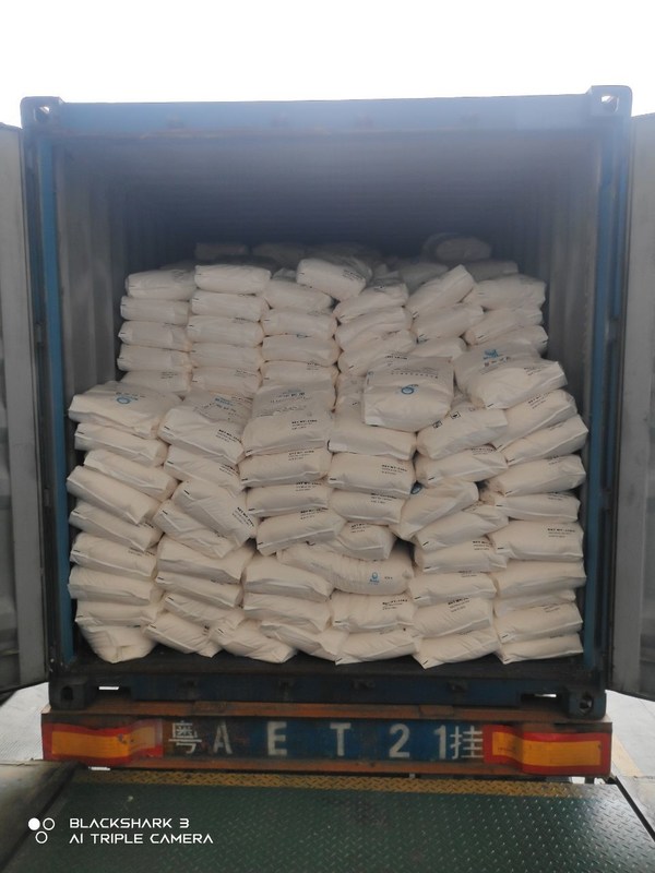 50/50 Saturated Polyester Epoxy Resin With Excellent Mechanical Properties For Hybrid Powder Coatings